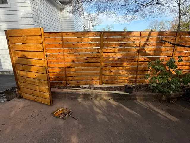 Modern Horizontal Slat Wood Gate